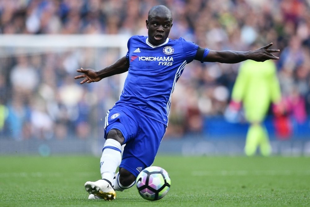 El Chelsea ofrecería a Kanté más de 225.000 euros. AFP