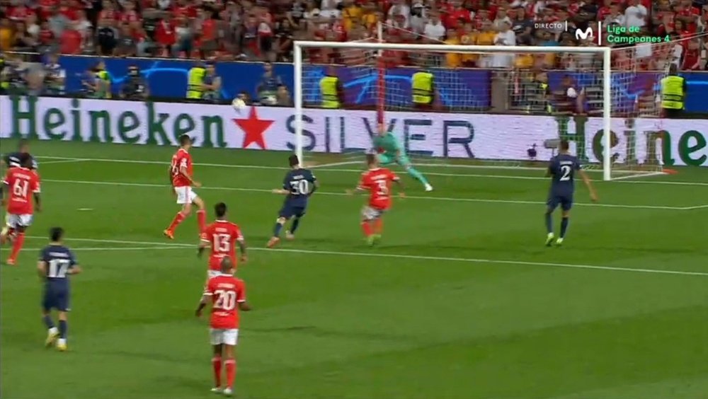 Messi's goal against Benfica took the gold medal. Screenshot/MovistarLigadeCampeones