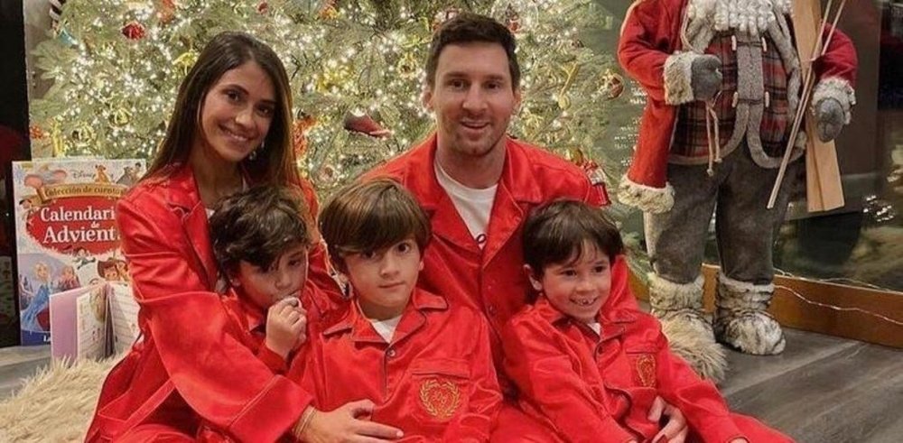 Messi, Cristiano Ronaldo e outros craques te desejam um Feliz Natal. Instagram