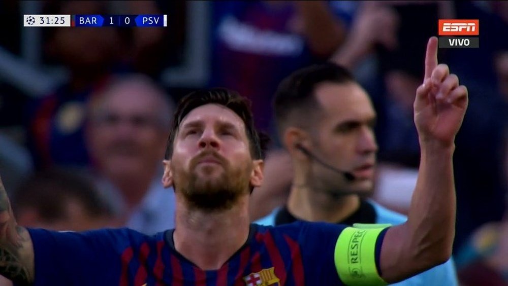 Leo Messi celebra el primer gol de la Champions League 18-19. Captura/ESPN