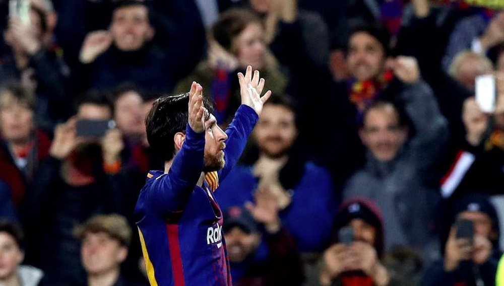 Messi marcó un doblete y dibujó el tanto de Dembélé. EFE