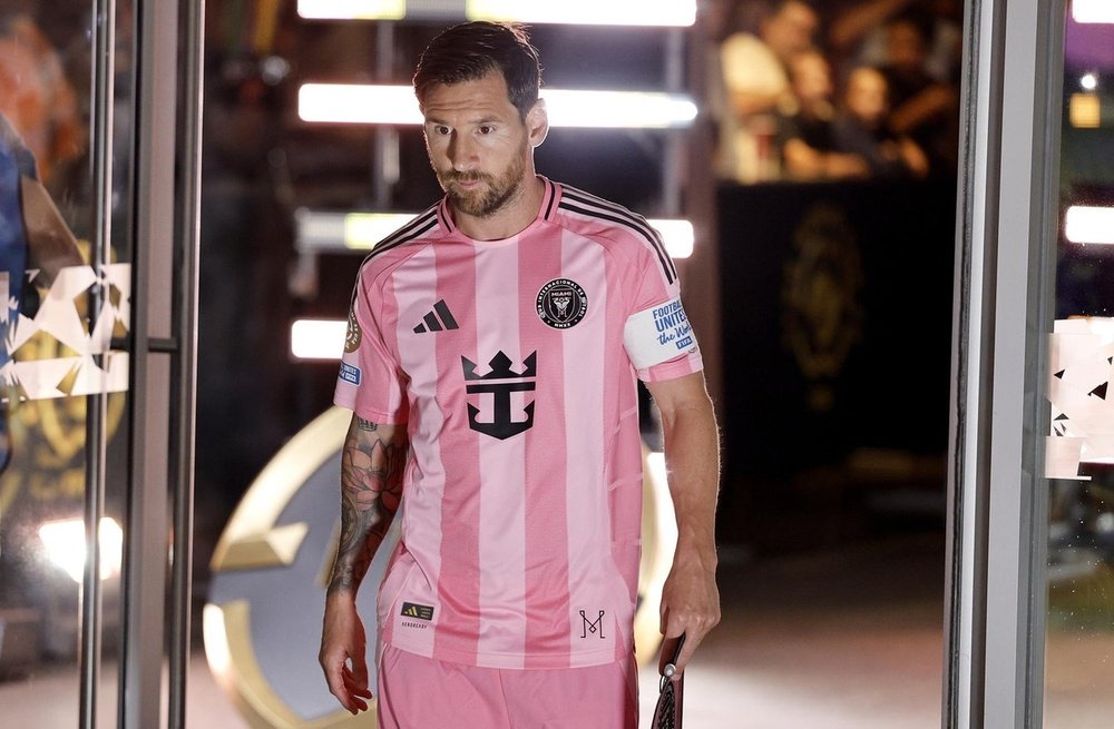 Messi has successfully cleared the group stage 33 times. EFE