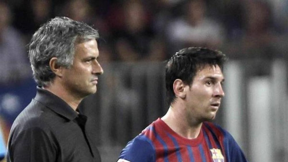 Mourinho estuvo a punto de fichar a Messi para el Chelsea en 2014. EFE