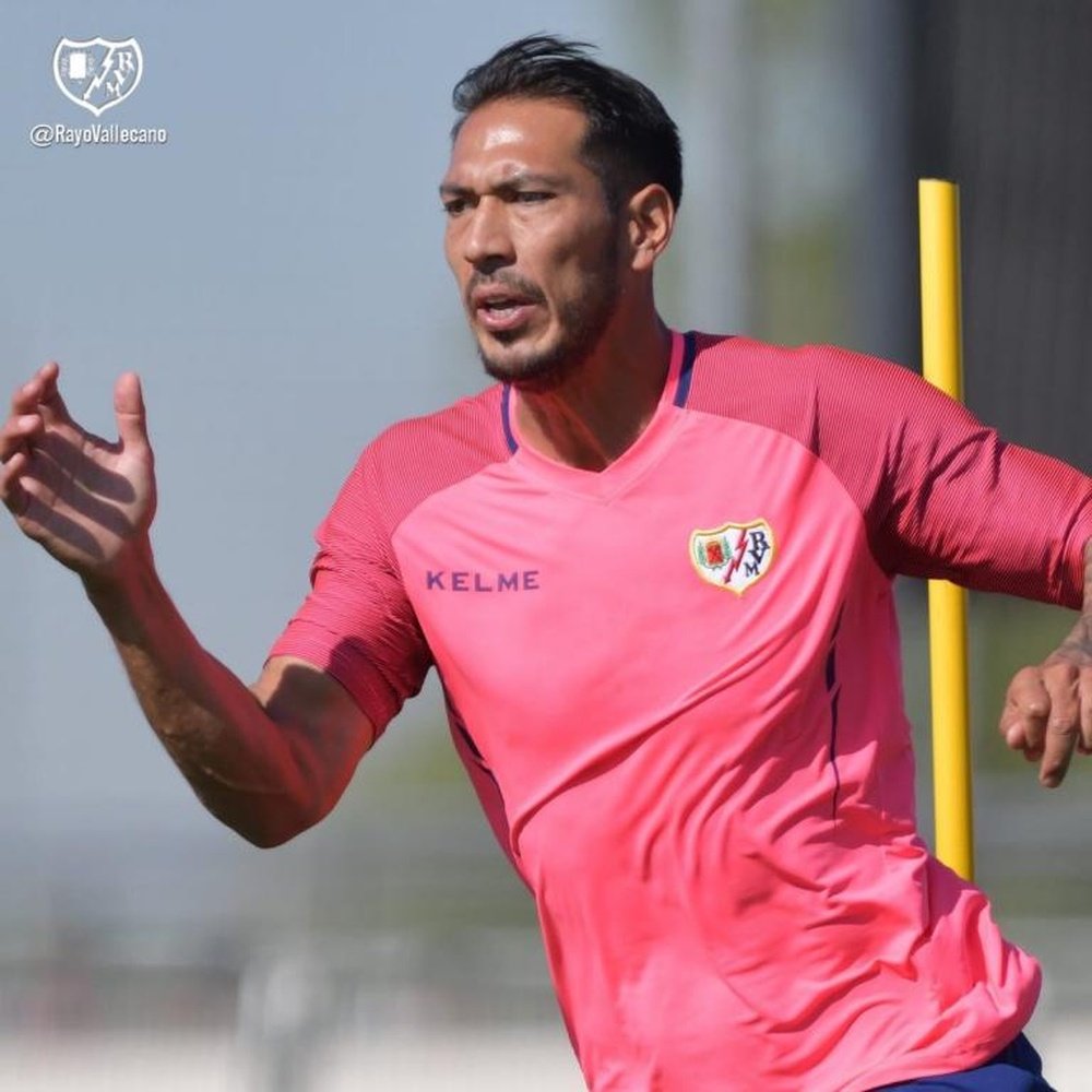 Ulloa, novedad en la lista. Twitter/RayoVallecano