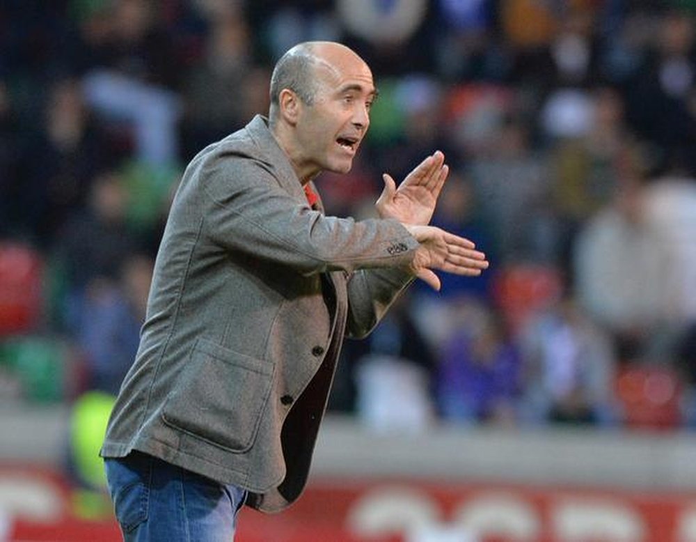 Leonel Pontes ha sido cesado del cargo de entrenador del Al-Ittihad Al-Sakandary. Twitter