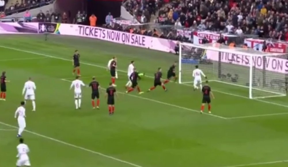 Lingard equalises for England against Croatia. Captura
