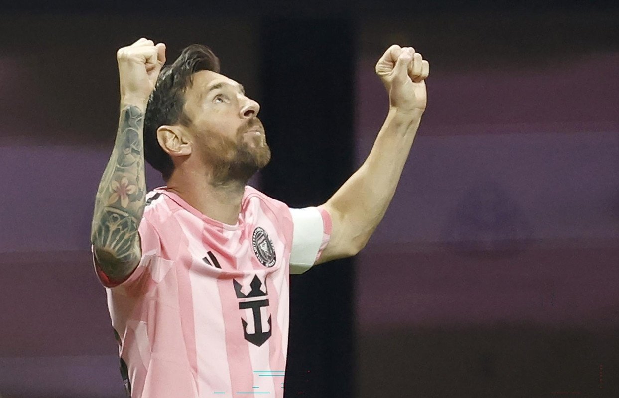 Messi se niega a irse de rositas. AFP