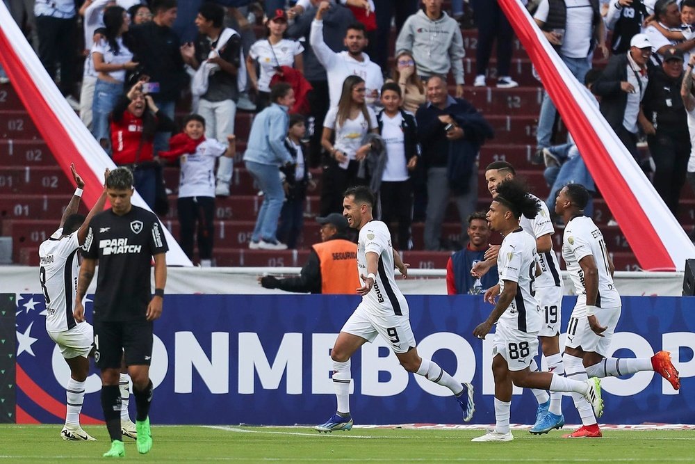 Liga de Quito vence o Botafogo em disputa pela Libertadores. EFE/ José Jácome