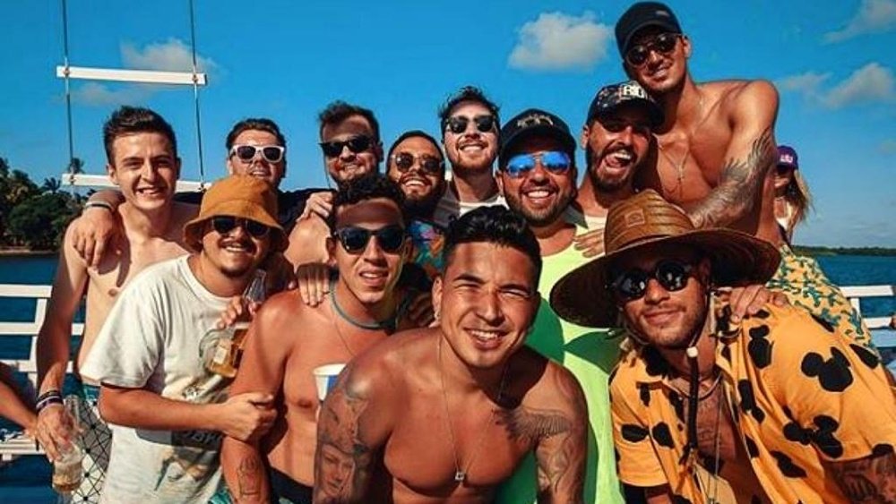 The 'toiss' are Neymar's best friends. Instagram/neymarjr