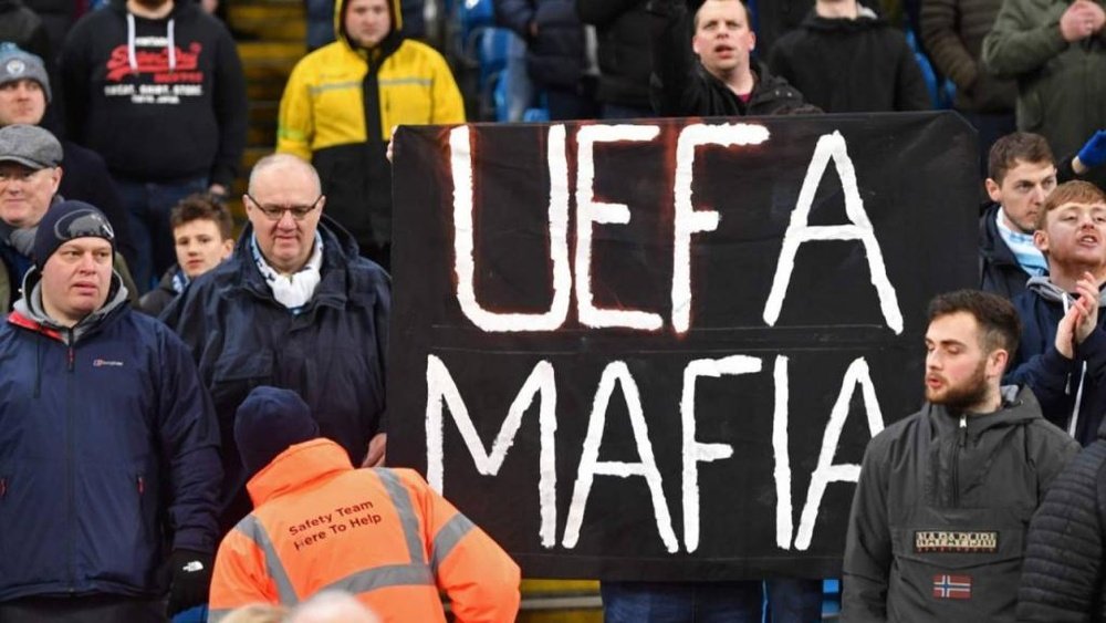 La UEFA teme represalias a sus trabajadores por parte de los aficionados del City. AFP