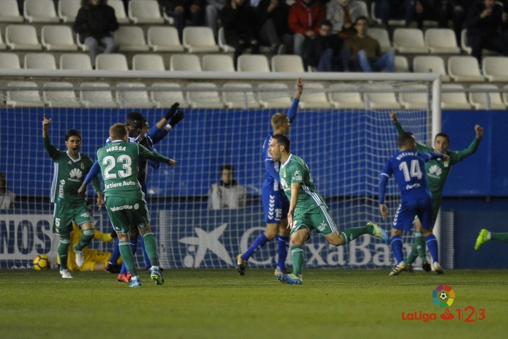 El Oviedo se reencontró con su mejor versión en Murcia. LaLiga