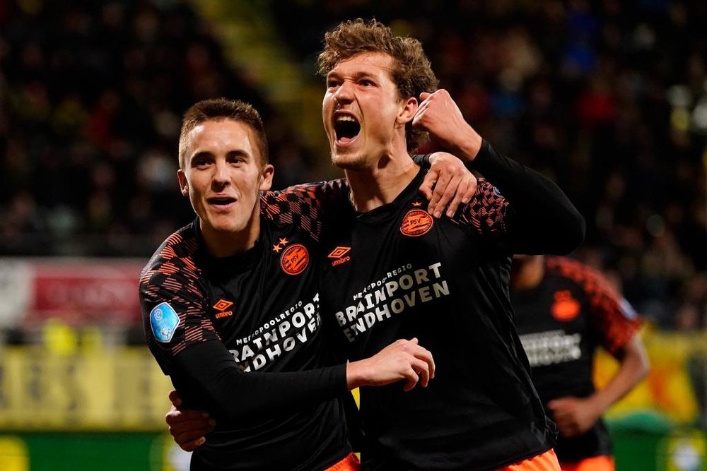 El PSV confirmó su reacción goleando al ADO. PSV
