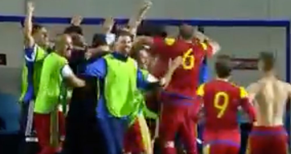Los jugadores de Andorra celebraron la victoria ante Hungría. Twitter