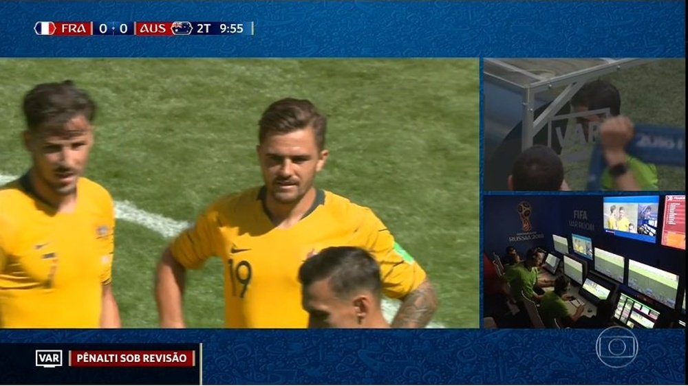 VAR reversed the refs decision and awarded France a penalty. Screenshot
