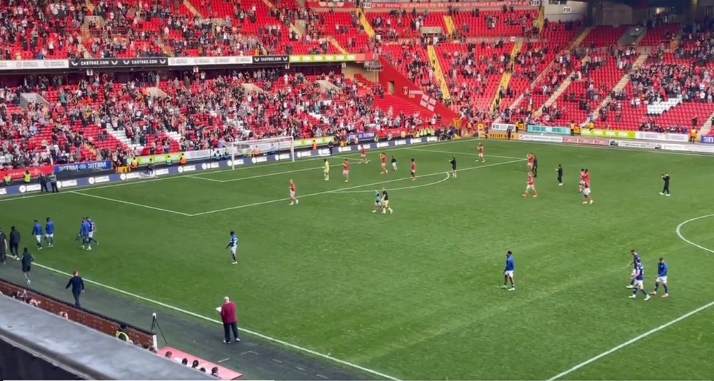 Charlton Athletic e Ipswich Town marcaron ocho goles en su duelo.