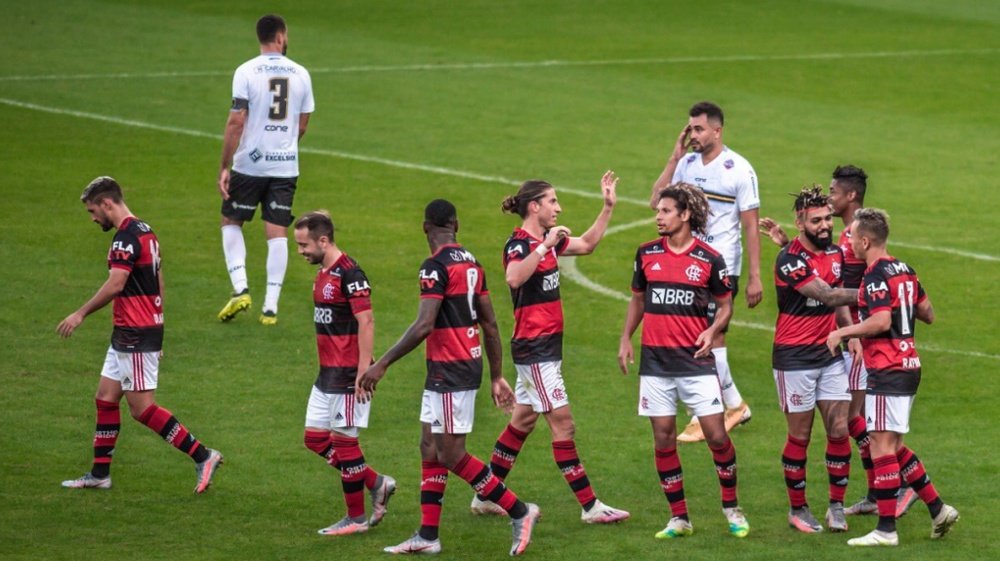 Jogador do Flamengo testa positivo no dia da final da Taça Rio. Twitter/Flamengo