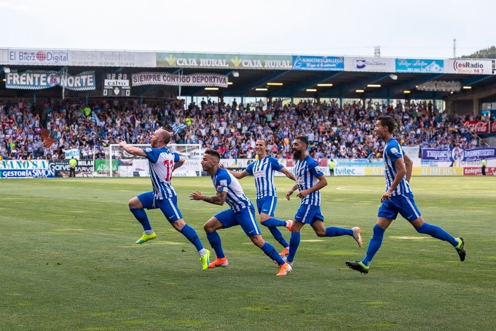 Manu García cree que partido en Cartagena servirá a Ponferradina para crecer. Twitter/SDP_1922