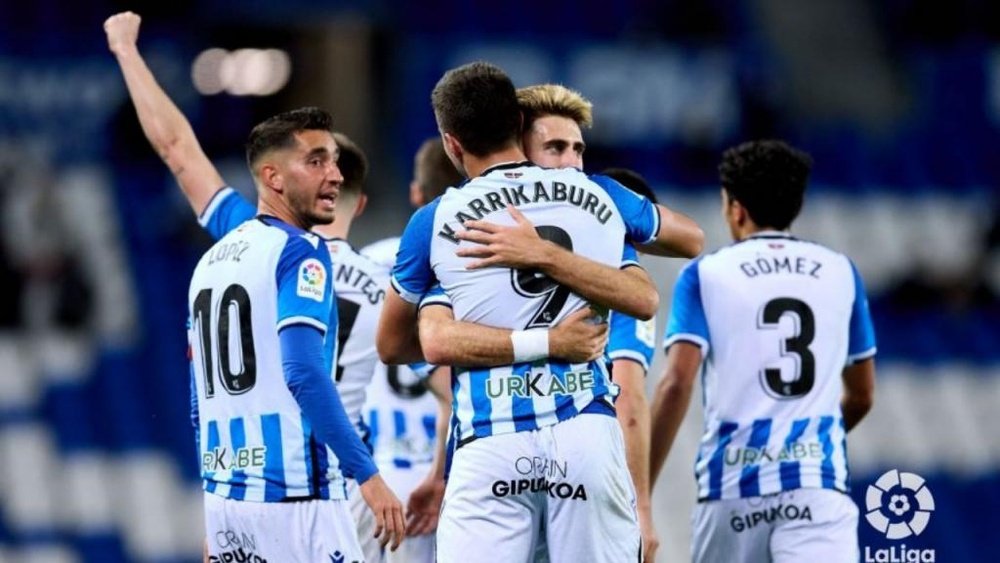 La Real Sociedad B le ganó al Sporting por 2-1. LaLiga