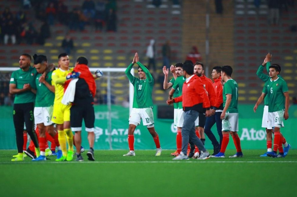 Brayton Vázquez se queda fuera de la lista para los Juegos. Twitter/MiSeleccionMX