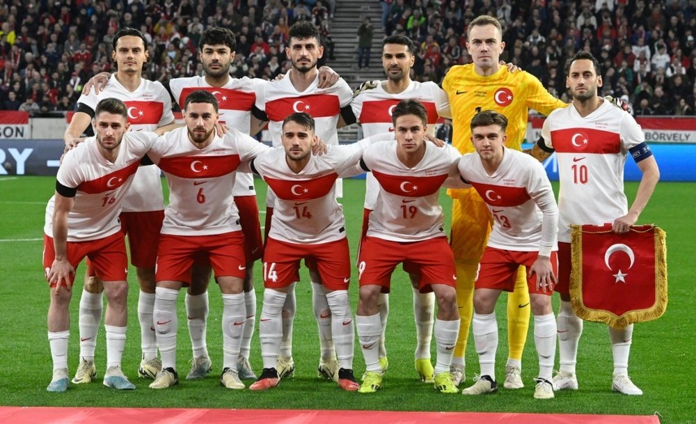 Turquía vuelve a presentarse como una posible revelación en una Eurocopa. EFE