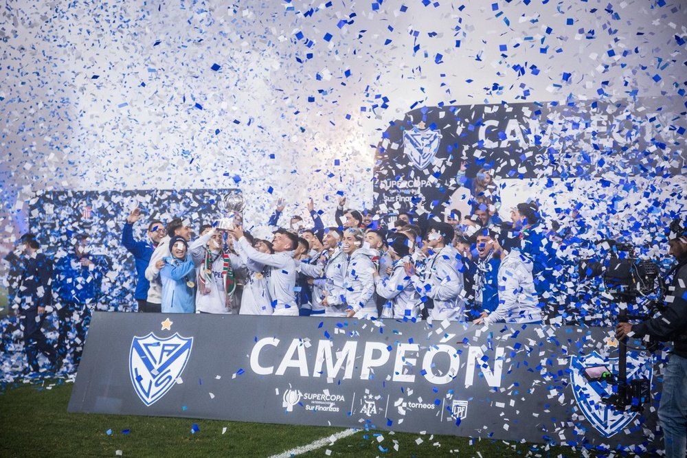 Vélez derrotó a Estudiantes por 2-0. VelezSarsfield