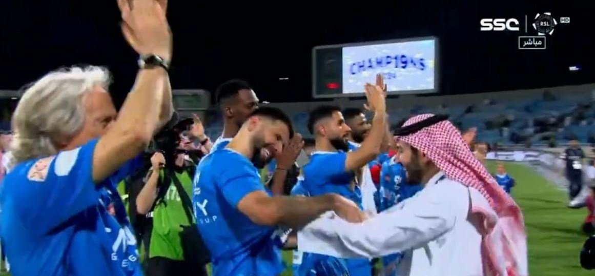 En la pasada edición, el Al Ittihad de Karim Benzema se llevó el título, pero las cosas han cambiado en el nuevo curso. Esta vez, el Al Hilal se ha hecho con el trofeo tras vencer por 4-1 al Al Hazem.