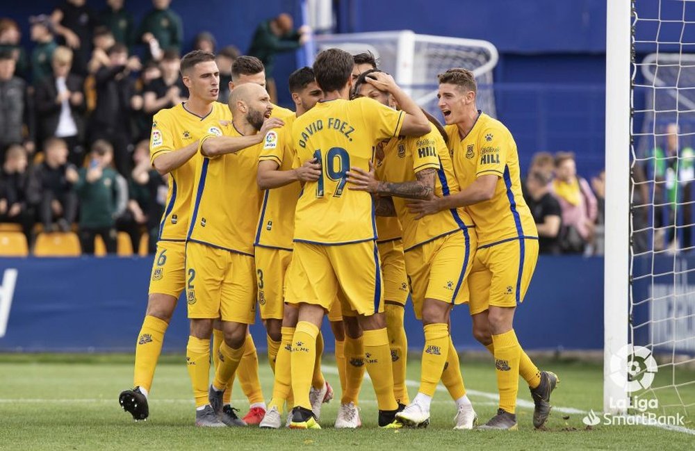 El Alcorcón se llevó el derbi con un tardío gol de Arribas. LaLiga/Archivo