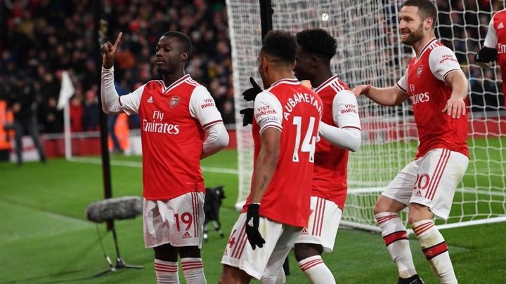 O vestiário mágico: Arsenal faz 4 gols no segundo tempo
