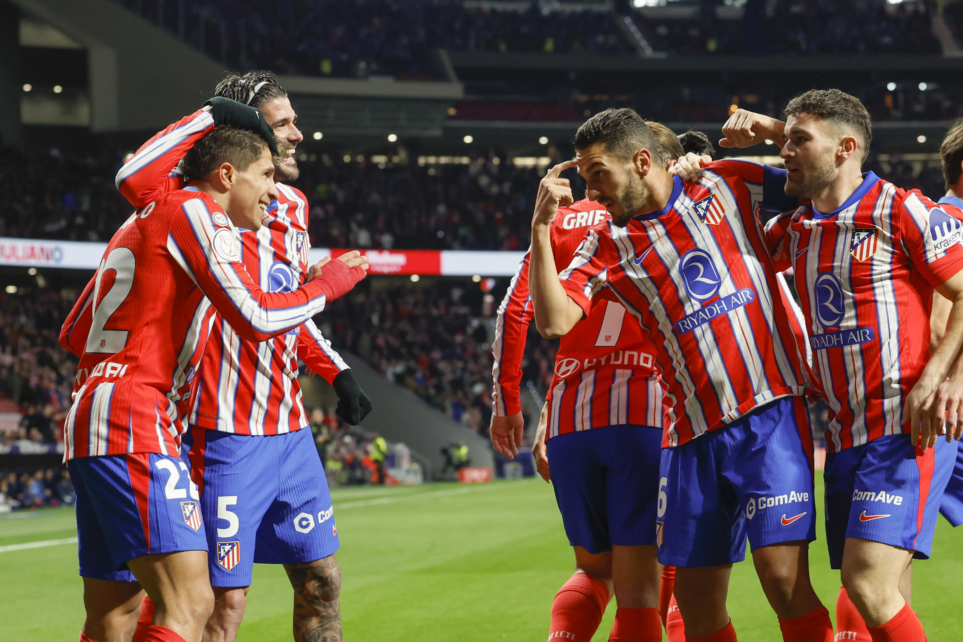 Los jugadores del Atlético celebran un gol ante el Getafe en Copa