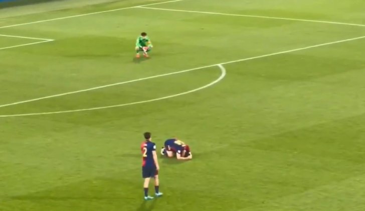 El Barça Atlètic desciende por un gol en el 95' en otro partido. Captura/Jijantes