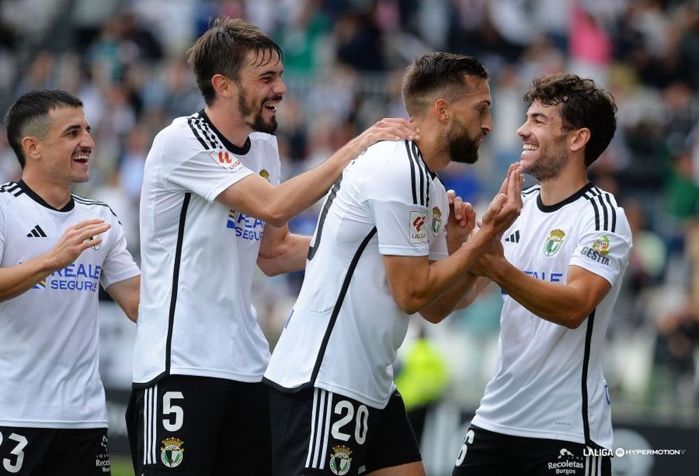 El Burgos se impuso por 3-2 al Villarreal B en El Plantío. LaLiga