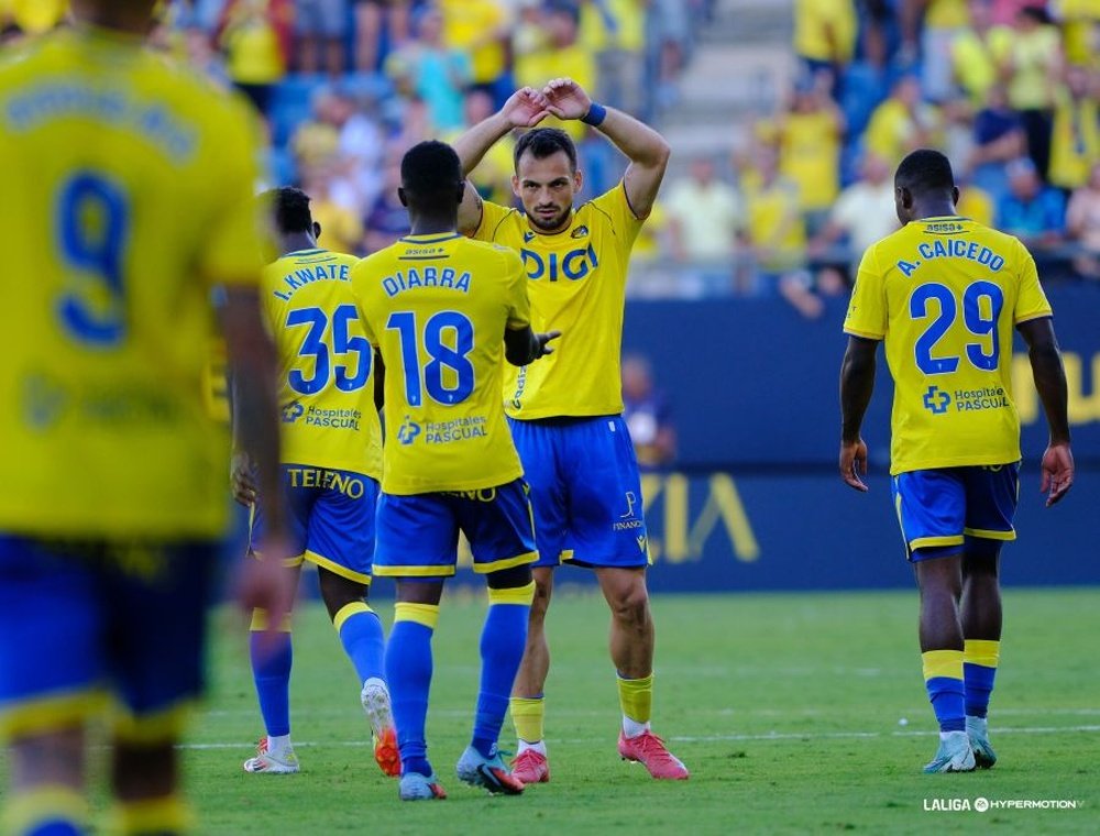 El Cádiz venció por 2-1 al Albacete. LaLiga