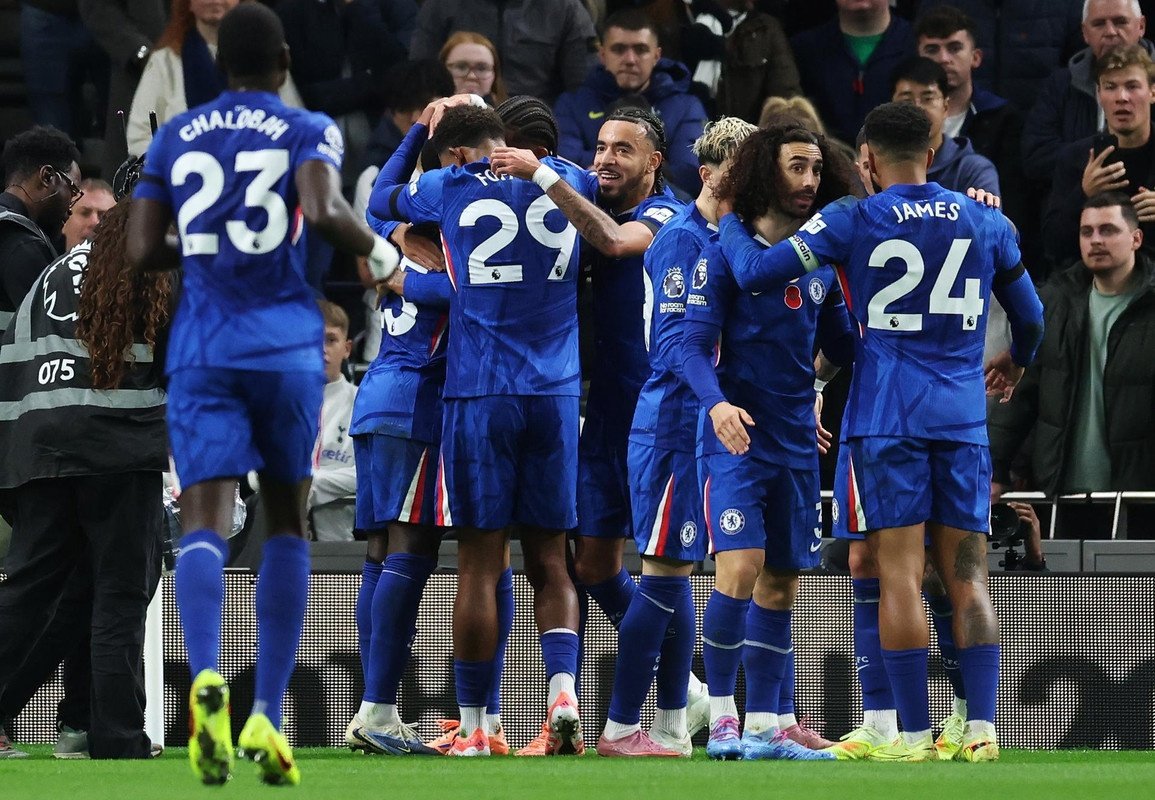 El Chelsea le come la moral y el terreno al Tottenham