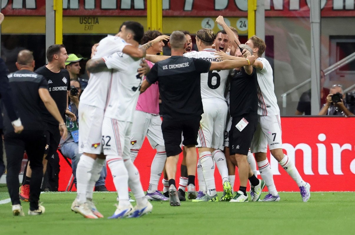 Cremonese will be looking for their third win of the season against Hellas Verona. EFE