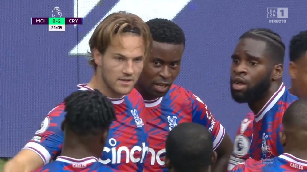 Crystal Palace took a 0-2 lead at the Etihad. Screenshot/DAZN