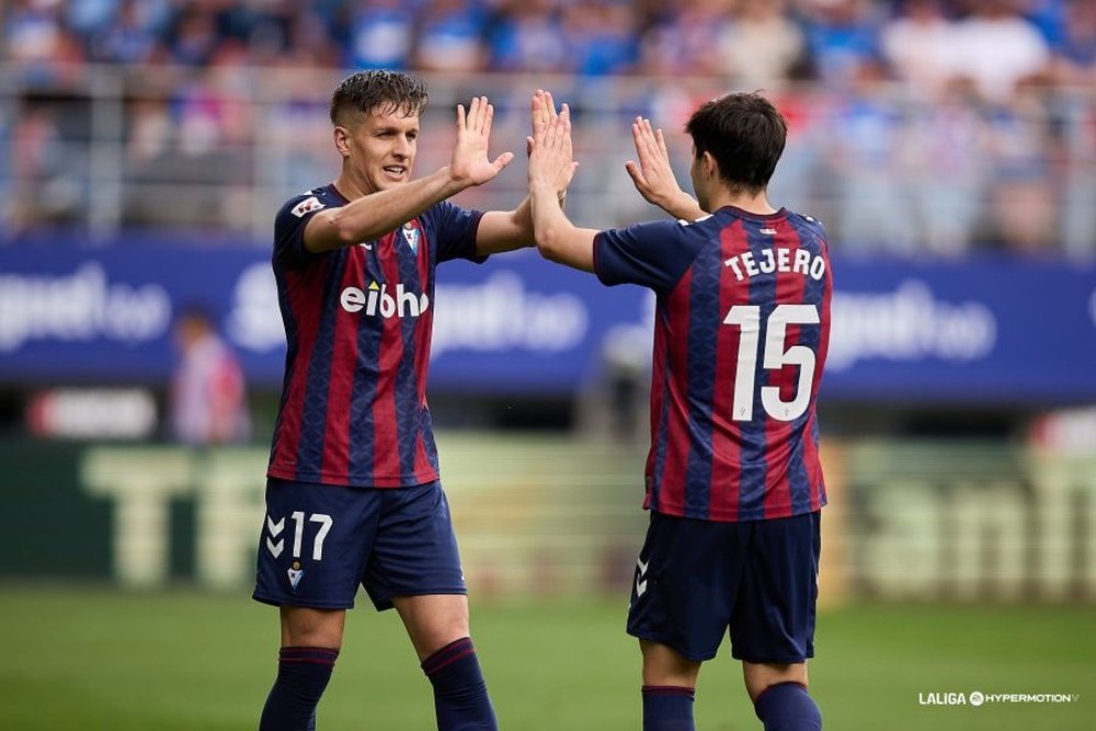 El Eibar le metió una 'manita' al Amorebieta. LaLiga