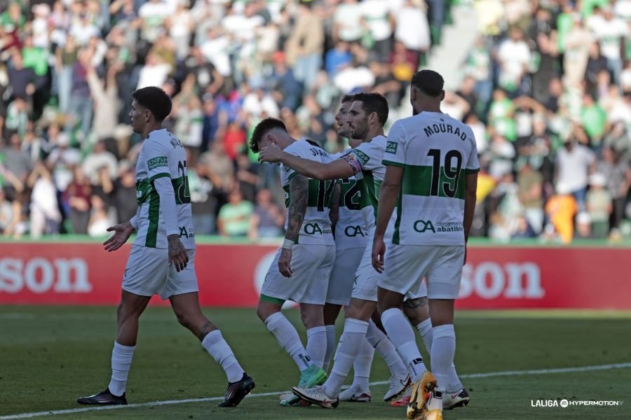 Febas hace de Messi y Pejiño finiquita la victoria del Elche