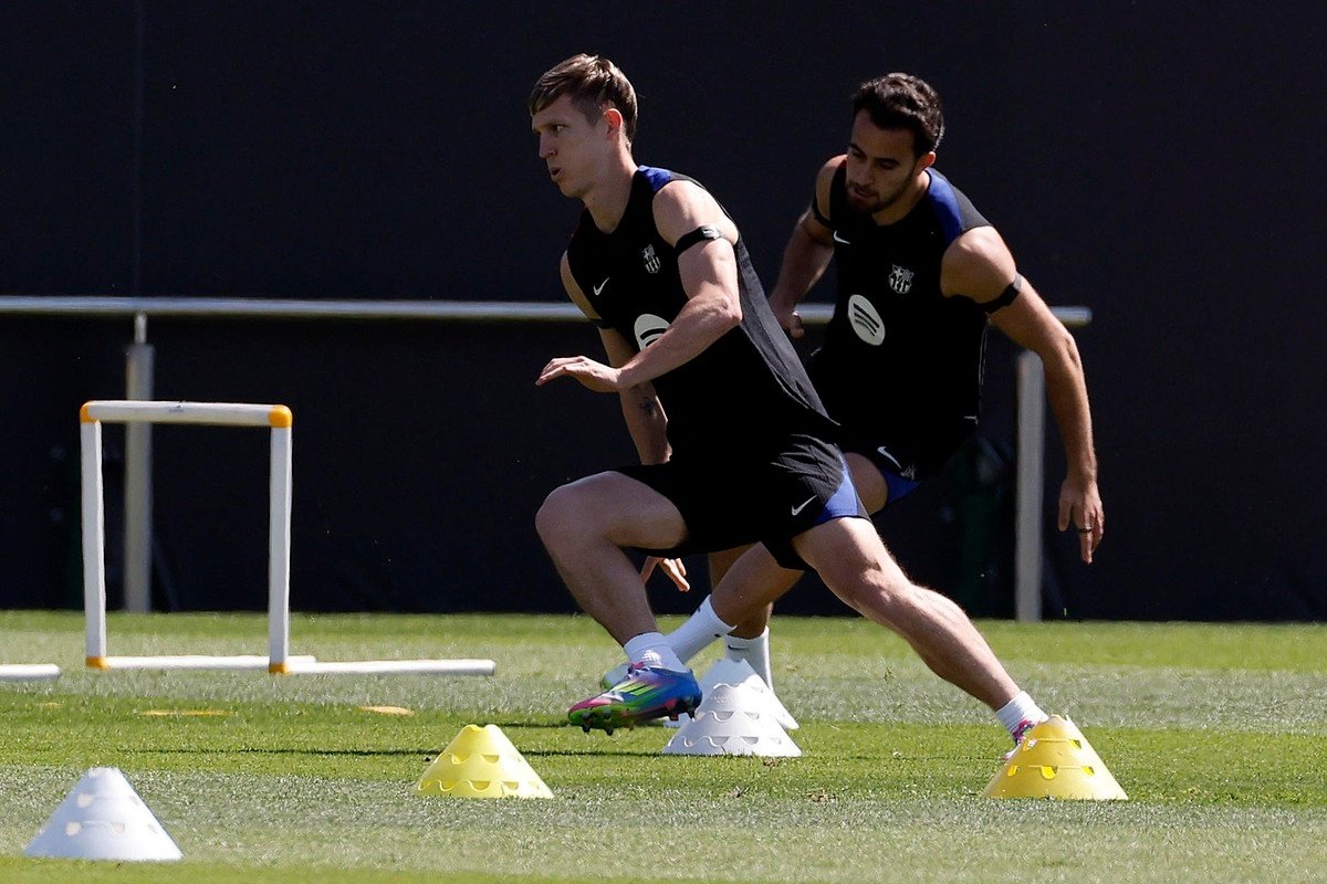 Barcelona will be without several injured players for Saturday's match. EFE