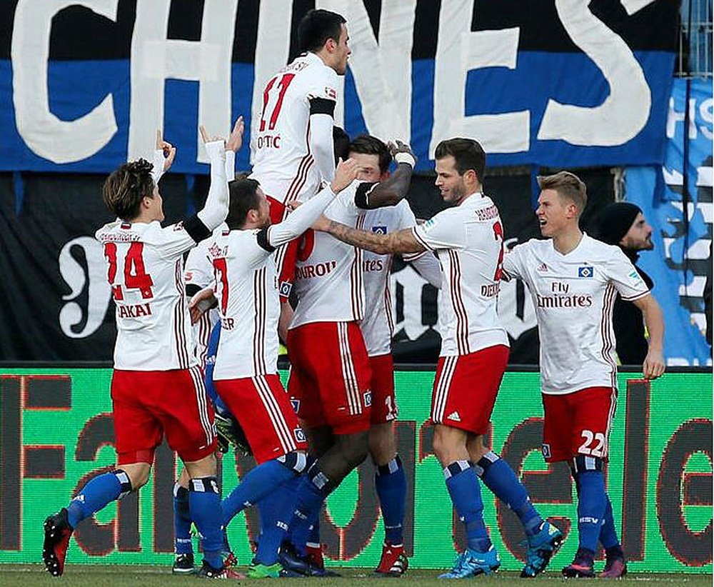 El Hamburgo coge aire a consta del Leverkusen. EFE/RonaldWittek