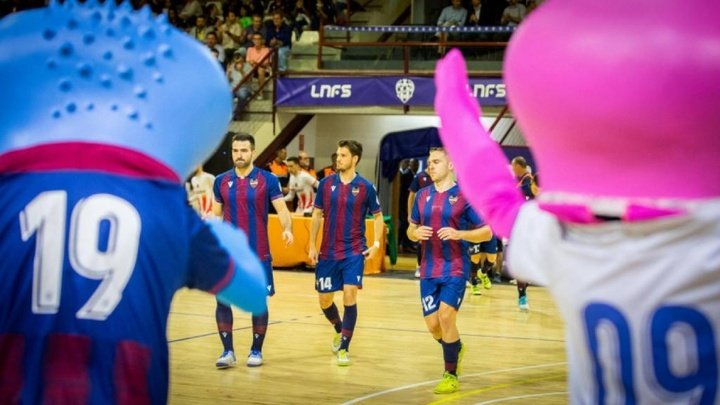 El Levante detecta nueve positivos en su equipo de fútbol sala