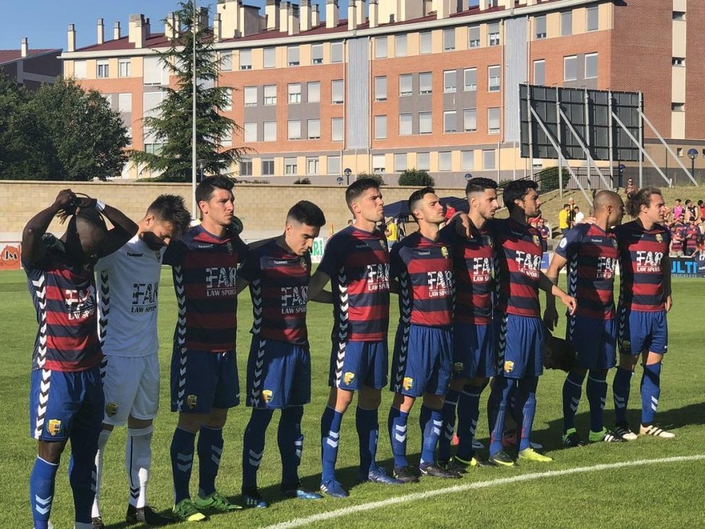 El Llagostera, primer ascendido a Segunda B. Twitter/UELlagostera