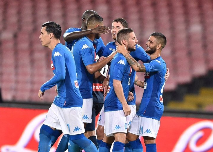 Napoli volta a vencer na Serie A, agora frente à Atalanta