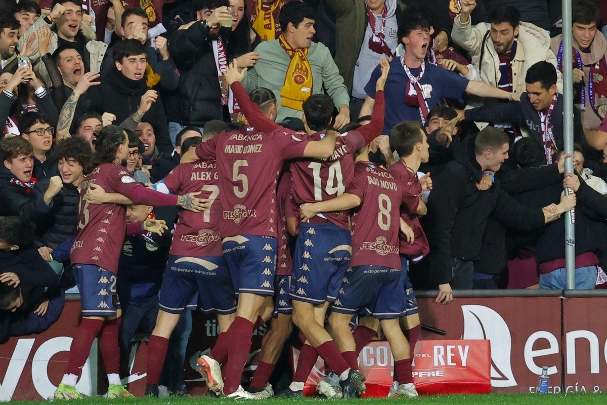 El Pontevedra saca los colores al Mallorca