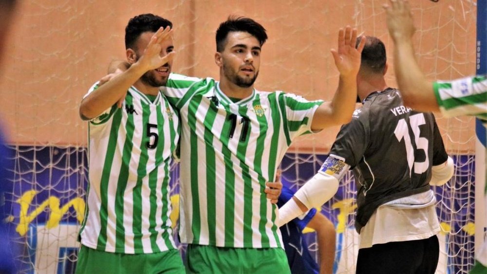 El Real Betis Futsal se llevó la victoria de forma contundente. RealBetisFutsal