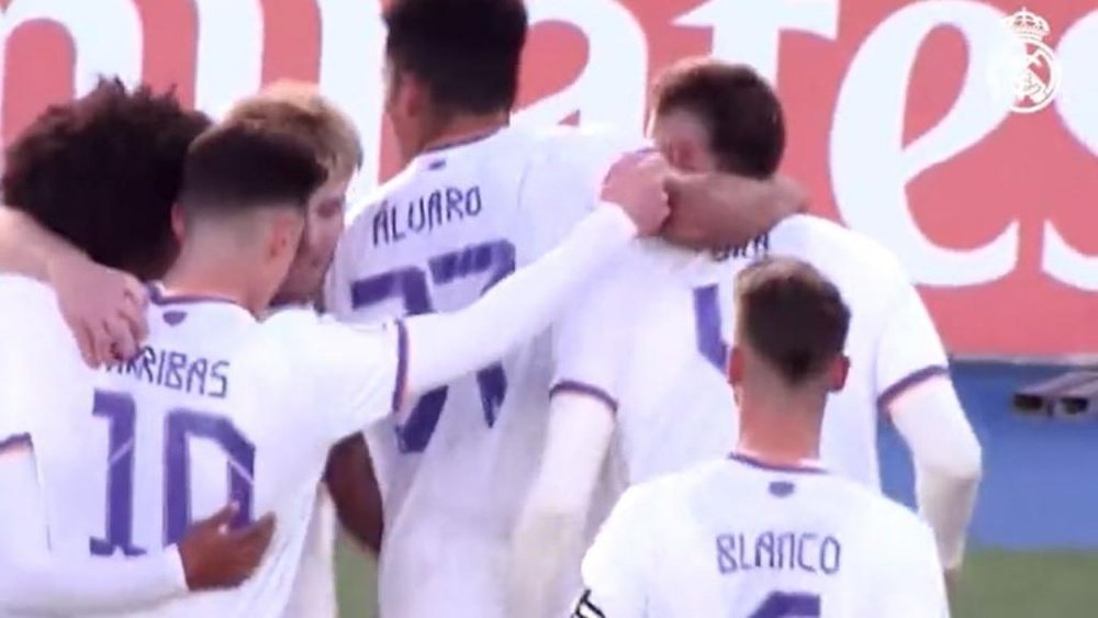El Castilla goleó por 4-1 al Linares. Captura/RealMadridTV