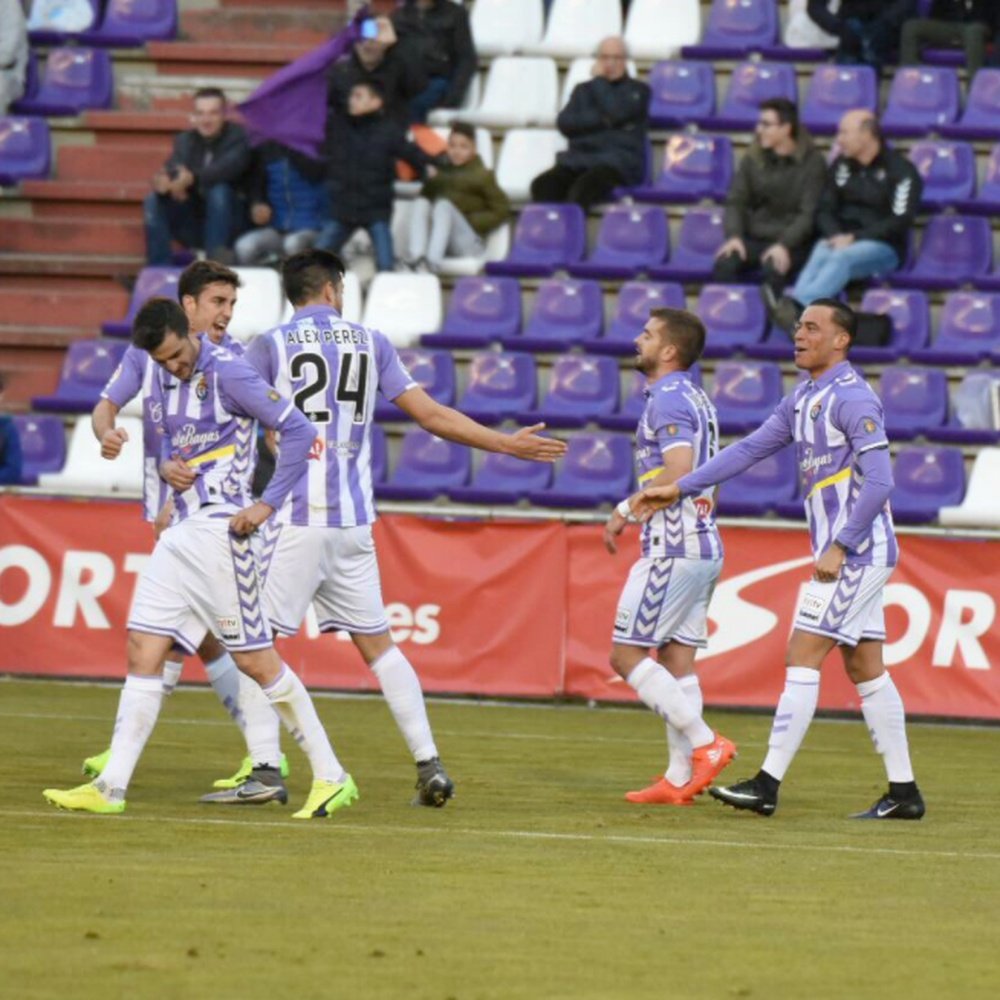 Un gol de Raúl de Tomás otorgó un trabajado triunfo a los pucelanos. RealValladolid/Andrés Domingo