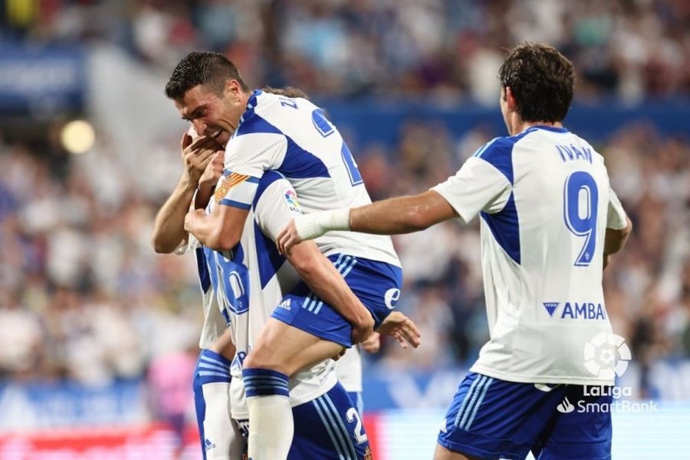 Víctor Mollejo adelantó al Real Zaragoza en el último partido de Alberto Zapater. LaLiga