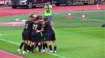 El Santa Coloma pasó a la historia del fútbol de Andorra al convertirse en el primer equipo del país que disputará la 3ª ronda de una competición europea. El cuadro del Principado sometió al Sutjeska montenegrino, al que tumbó de forma definitiva en la prórroga (3-0). Su rival en la siguiente fase de la Conference League será el AZ Alkmaar neerlandés.