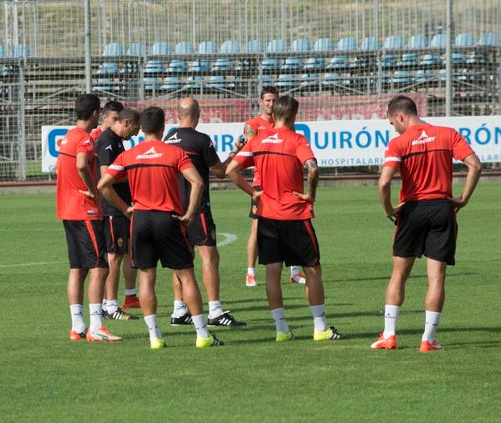 Los jugadores del Zaragoza durante un entrenamiento. Twitter
