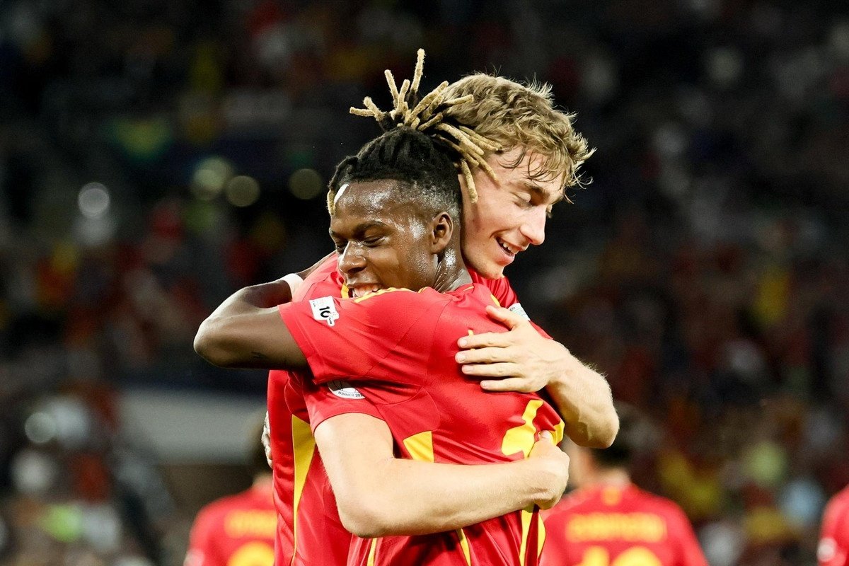 Spain edge France in nine-goal thriller to reach Nations League final